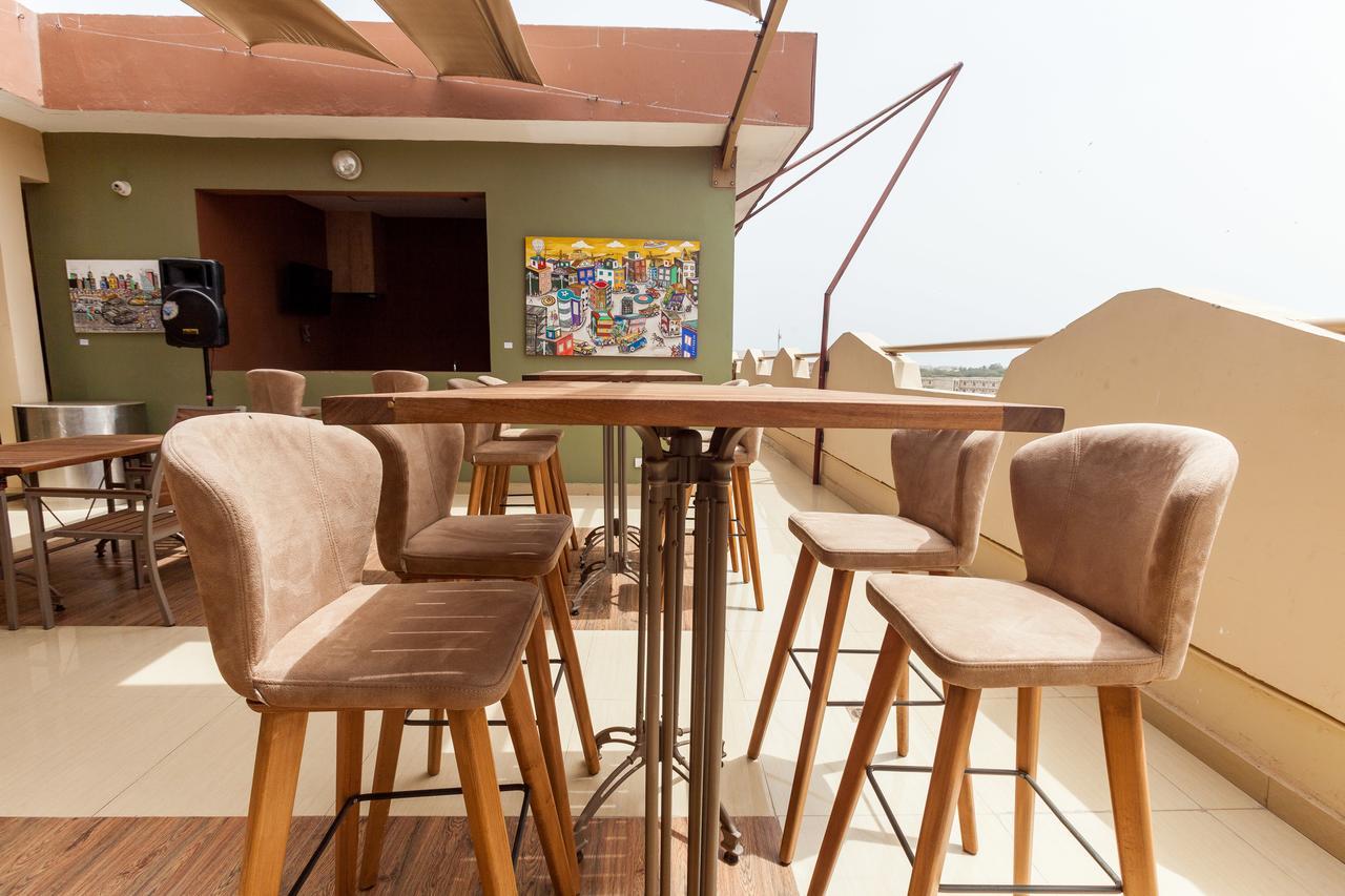Wakola Hotel Cheikh Anta Dakar Exteriör bild